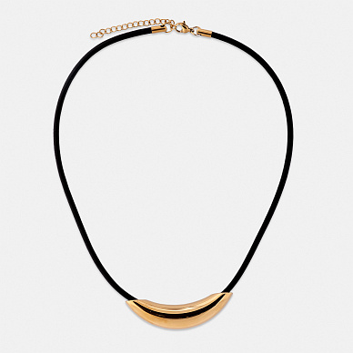 Золотистый кулон на кожаном шнуре