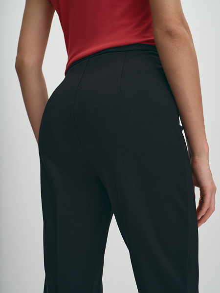 Классические прямые трикотажные брюки